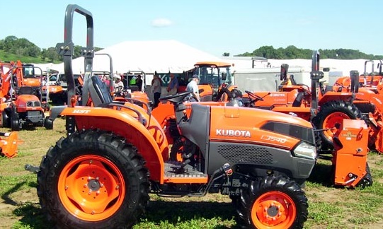 KUBOTA L3540 USZCZELKA GŁOWICY